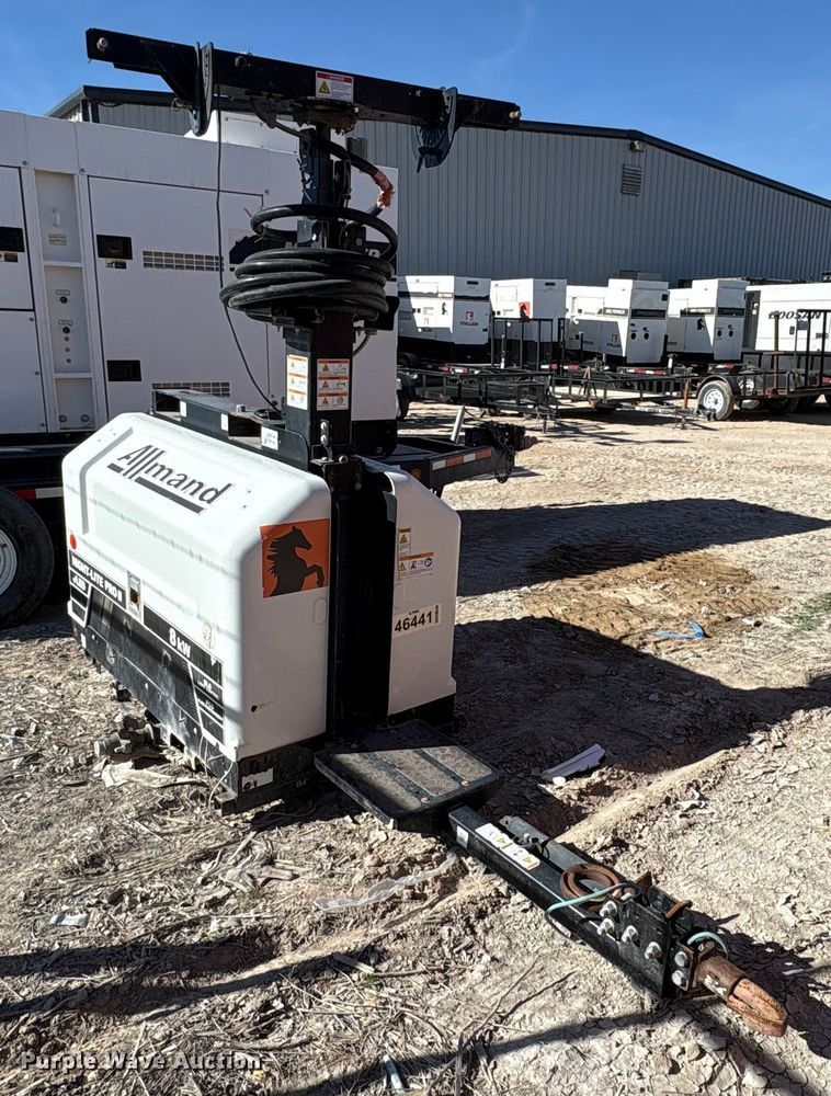 image for item EU4762 2018 Allmand Bros Inc. Night Light Pro 2 V light plant