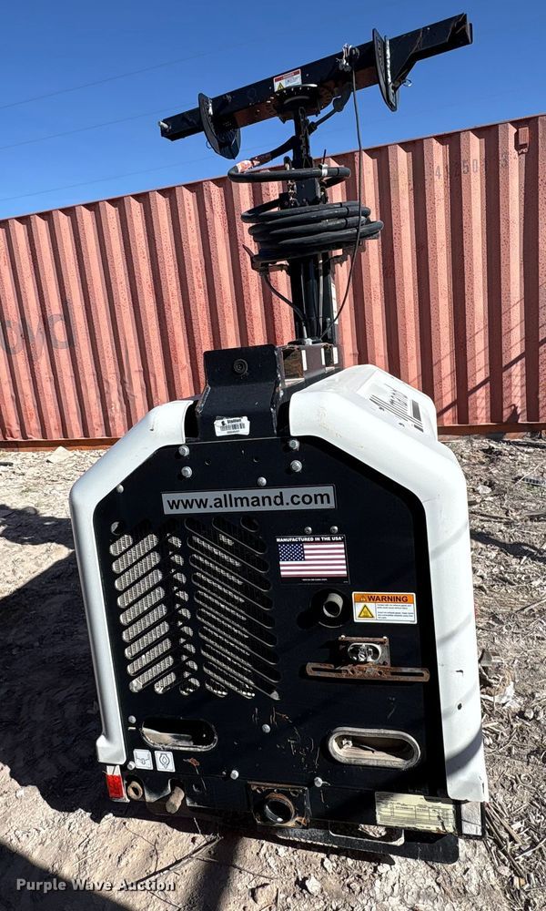 image for item EU4762 2018 Allmand Bros Inc. Night Light Pro 2 V light plant