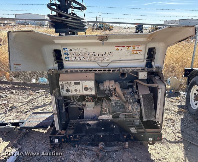 image for item EU4762 2018 Allmand Bros Inc. Night Light Pro 2 V light plant