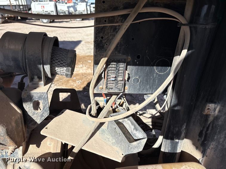 image for item EU4762 2018 Allmand Bros Inc. Night Light Pro 2 V light plant