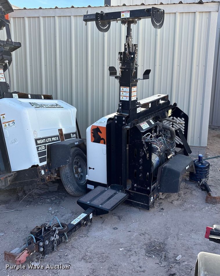 image for item EU4763 2018 Allmand Bros INC. Night Light Pro 2 V light plant