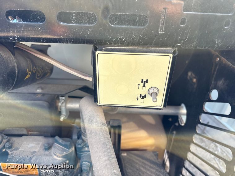 image for item EU4763 2018 Allmand Bros INC. Night Light Pro 2 V light plant