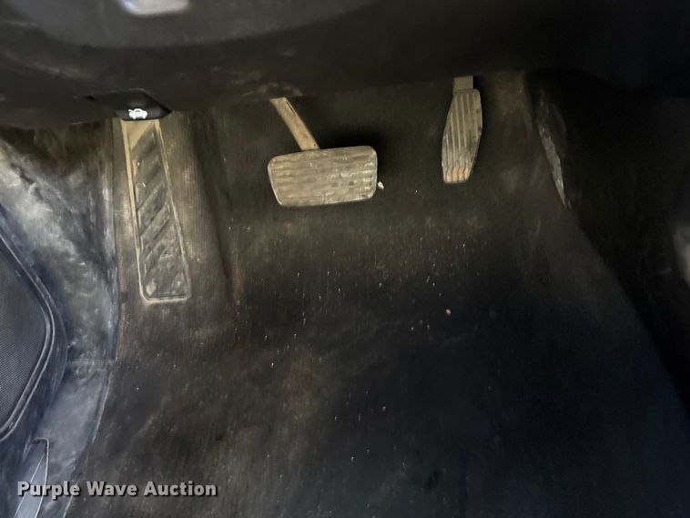 image for item EU4786 2022 Chevrolet Silverado 2500HD Crew Cab pickup truck