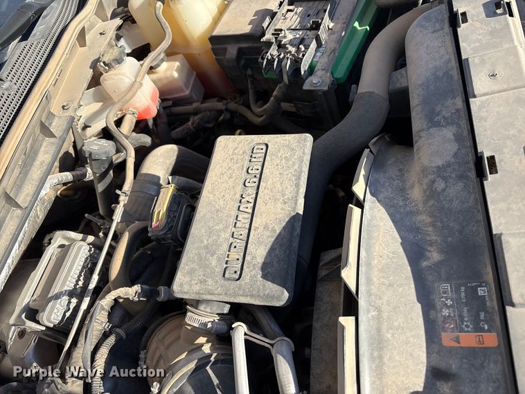 image for item EU4786 2022 Chevrolet Silverado 2500HD Crew Cab pickup truck