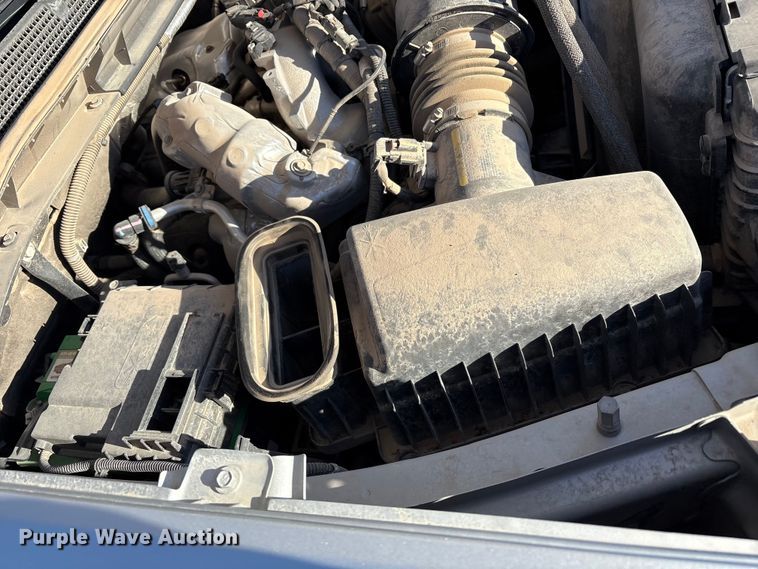 image for item EU4786 2022 Chevrolet Silverado 2500HD Crew Cab pickup truck