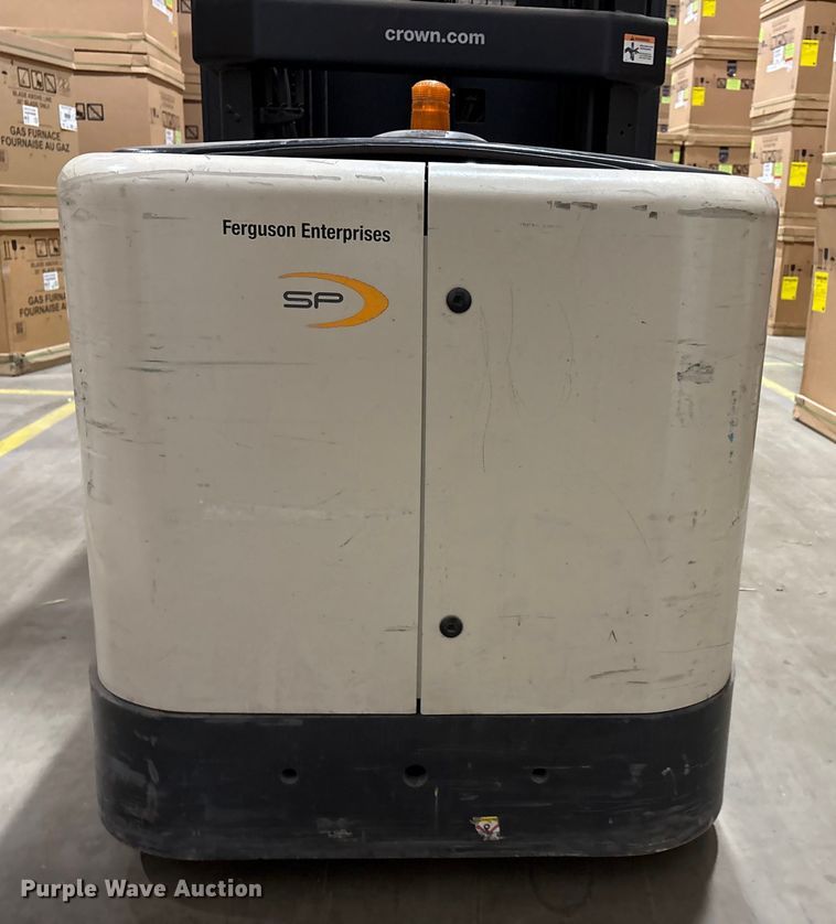 image for item EU4788 2017 Crown SP3520-30 order picker