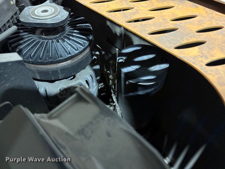 image for item EU4788 2017 Crown SP3520-30 order picker