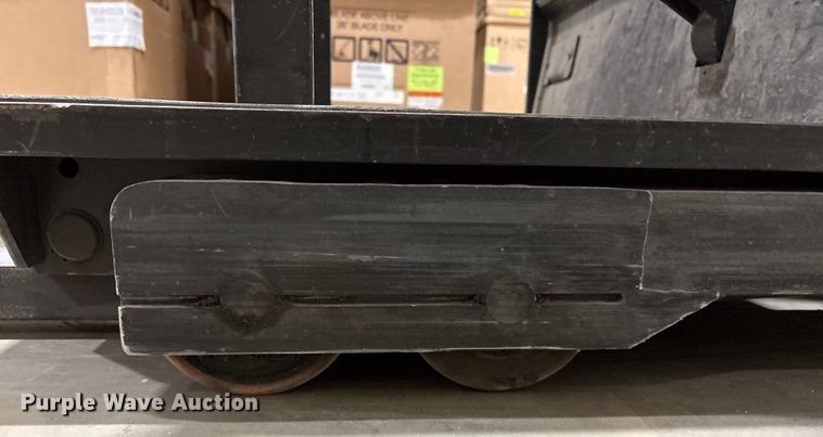 image for item EU4788 2017 Crown SP3520-30 order picker