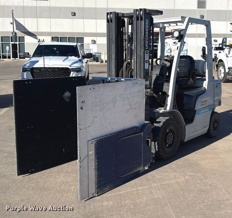 image for item EU4789 2015 Nissan PF50 forklift