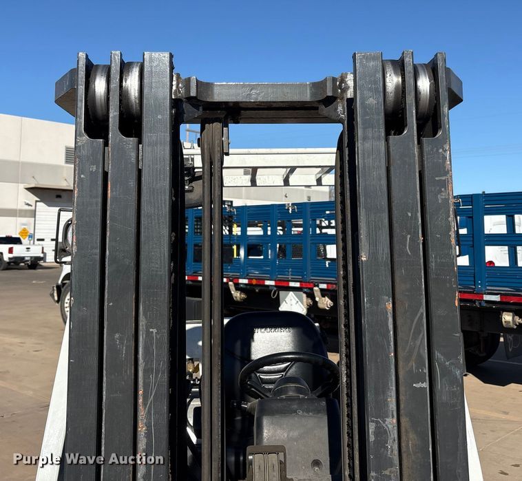 image for item EU4789 2015 Nissan PF50 forklift