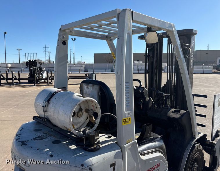 image for item EU4789 2015 Nissan PF50 forklift