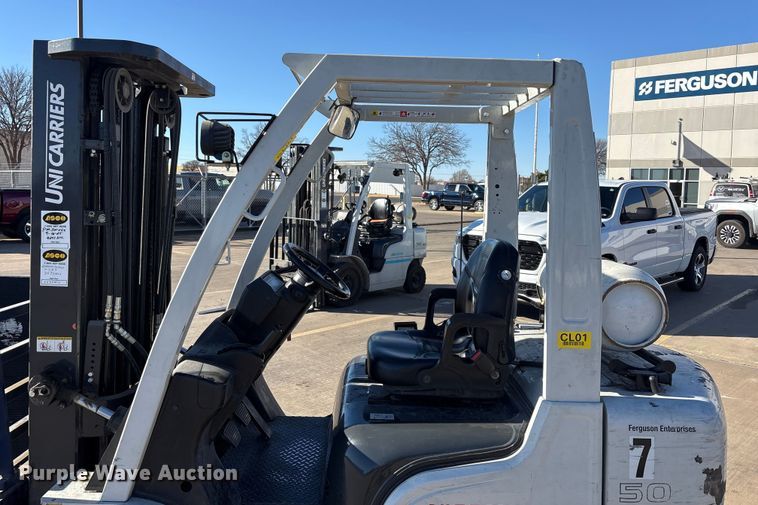 image for item EU4789 2015 Nissan PF50 forklift