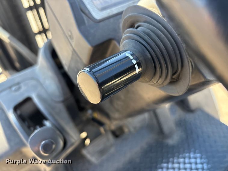 image for item EU4789 2015 Nissan PF50 forklift