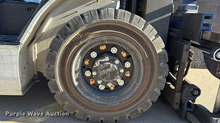 image for item EU4789 2015 Nissan PF50 forklift