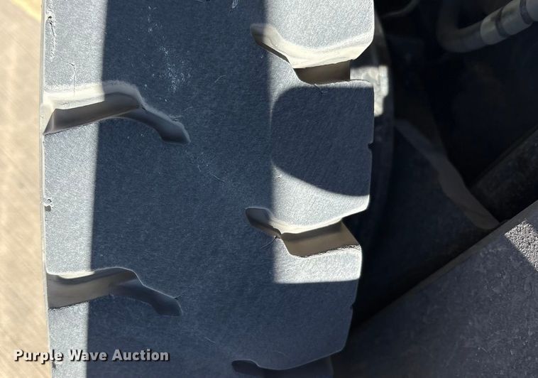 image for item EU4789 2015 Nissan PF50 forklift