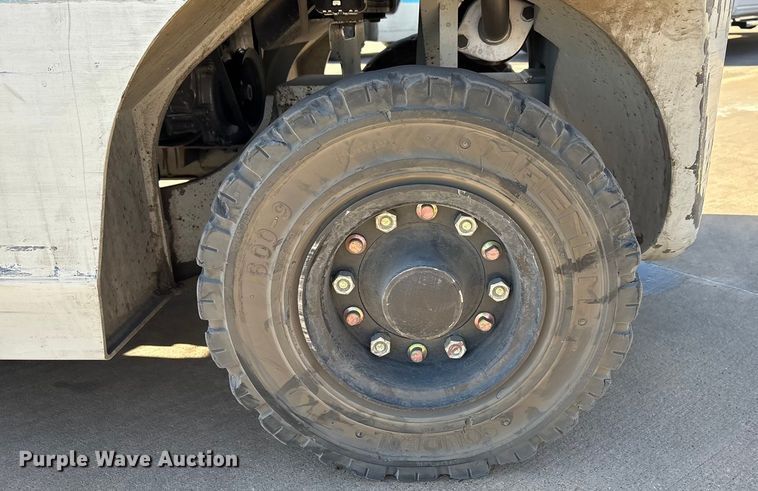 image for item EU4789 2015 Nissan PF50 forklift