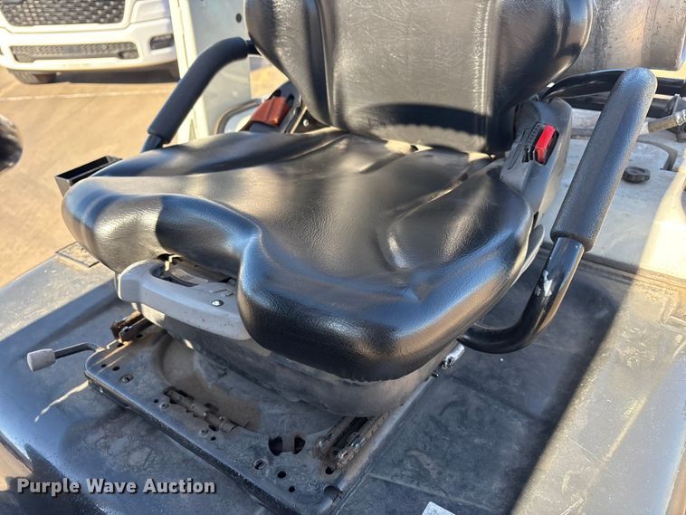 image for item EU4790 2021 UniCarriers PF50 forklift