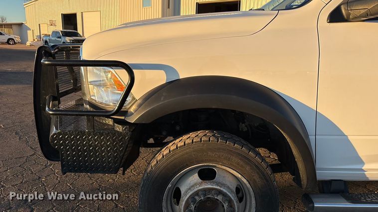 image for item EU4792 2016 RAM 5500HD truck cab and chassis