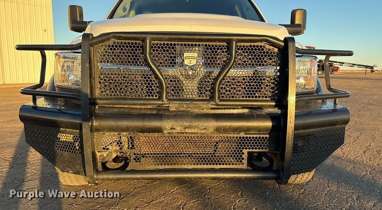 image for item EU4792 2016 RAM 5500HD truck cab and chassis