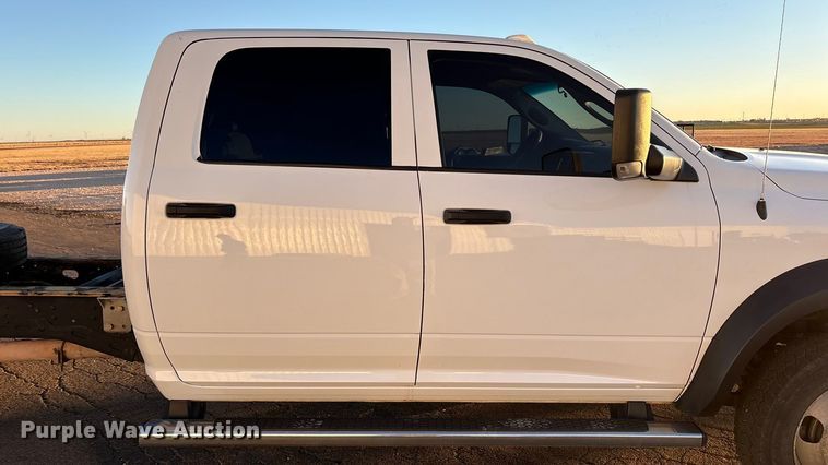 image for item EU4792 2016 RAM 5500HD truck cab and chassis