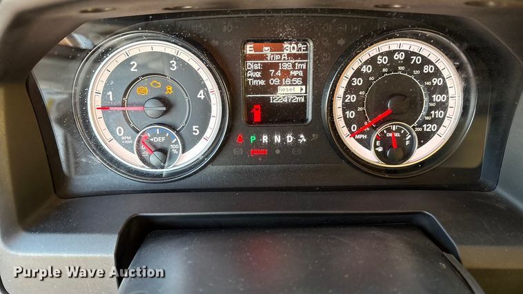 image for item EU4792 2016 RAM 5500HD truck cab and chassis