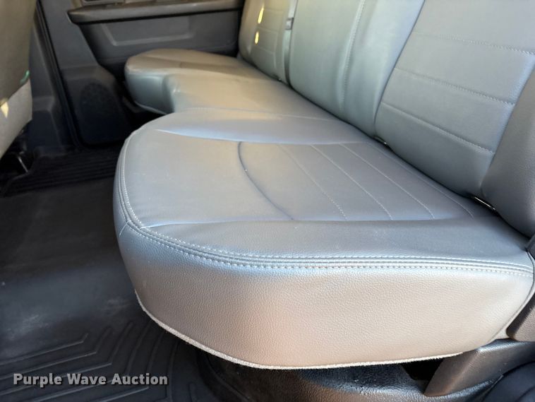 image for item EU4792 2016 RAM 5500HD truck cab and chassis