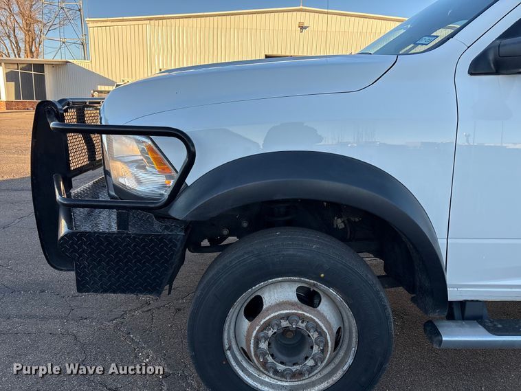 image for item EU4793 2016 RAM 5500HD truck cab and chassis