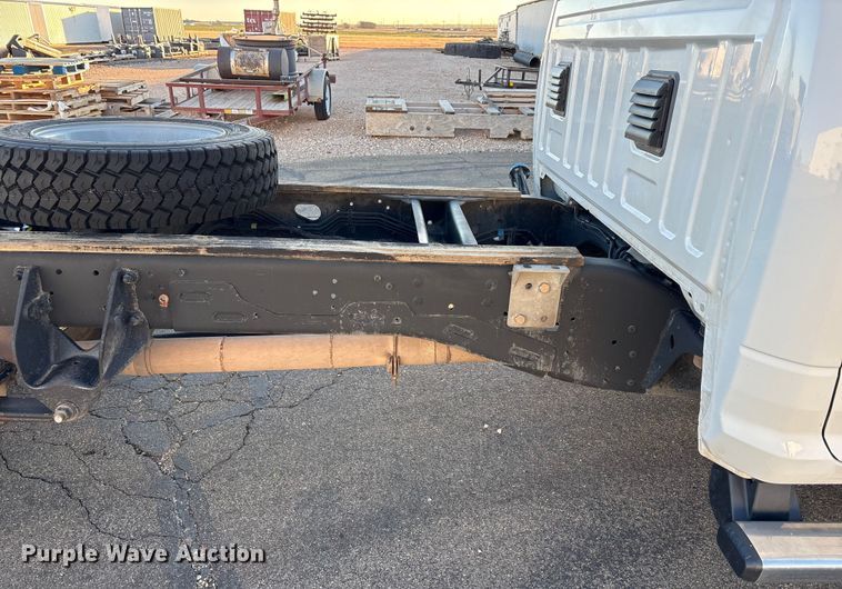 image for item EU4793 2016 RAM 5500HD truck cab and chassis