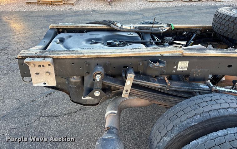 image for item EU4793 2016 RAM 5500HD truck cab and chassis