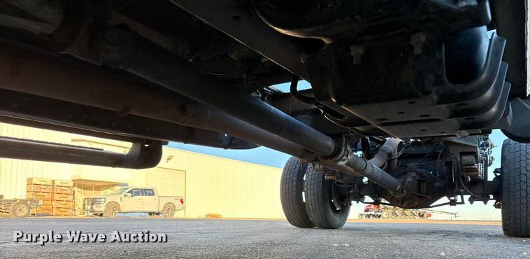 image for item EU4793 2016 RAM 5500HD truck cab and chassis