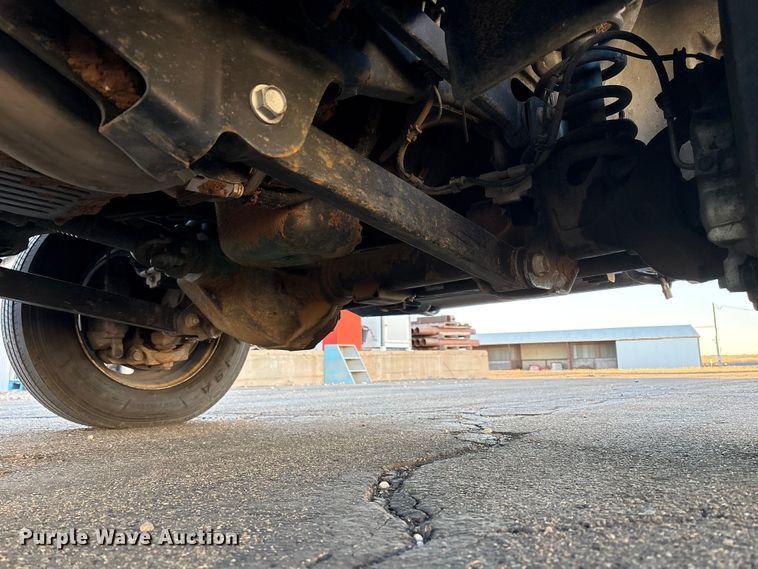 image for item EU4793 2016 RAM 5500HD truck cab and chassis