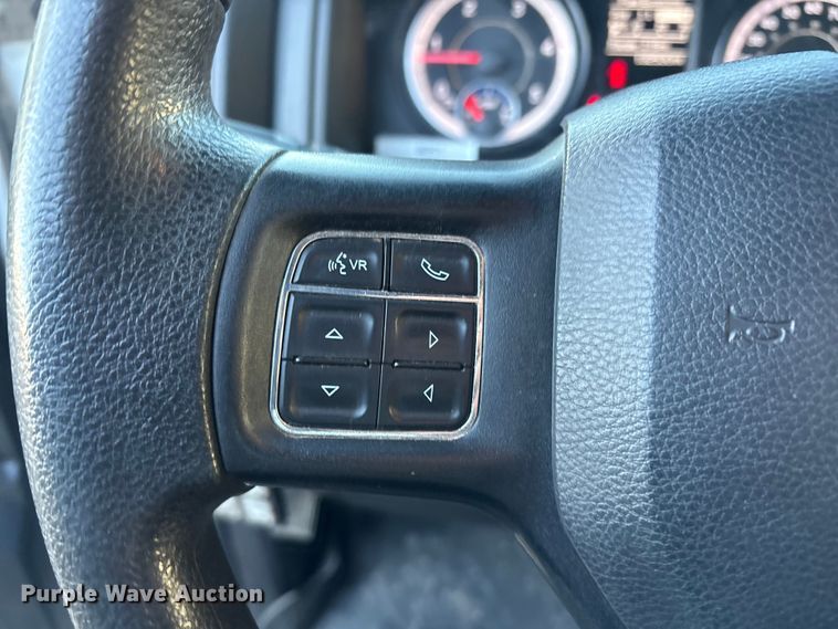 image for item EU4793 2016 RAM 5500HD truck cab and chassis