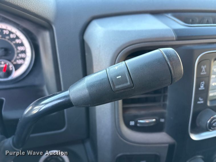 image for item EU4793 2016 RAM 5500HD truck cab and chassis