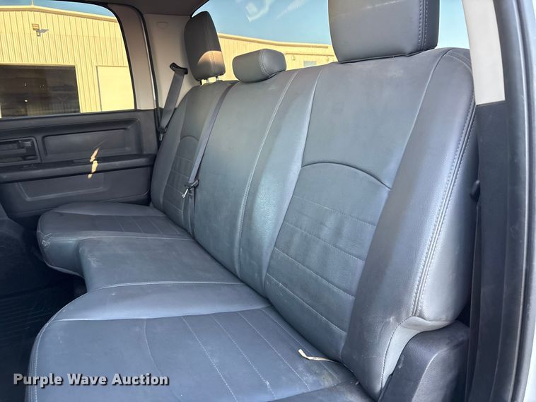 image for item EU4793 2016 RAM 5500HD truck cab and chassis