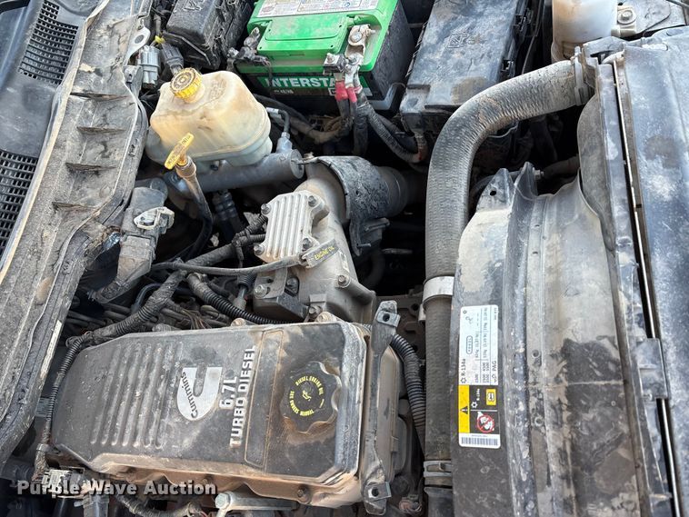 image for item EU4793 2016 RAM 5500HD truck cab and chassis