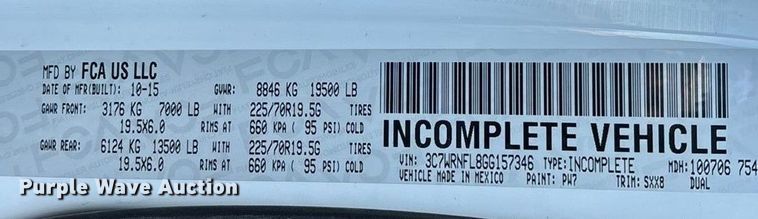 image for item EU4793 2016 RAM 5500HD truck cab and chassis