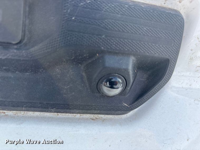 image for item EU4823 GMC Sierra pickup truck bed