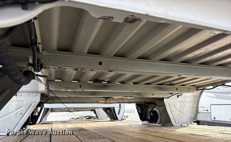 image for item EU4823 GMC Sierra pickup truck bed