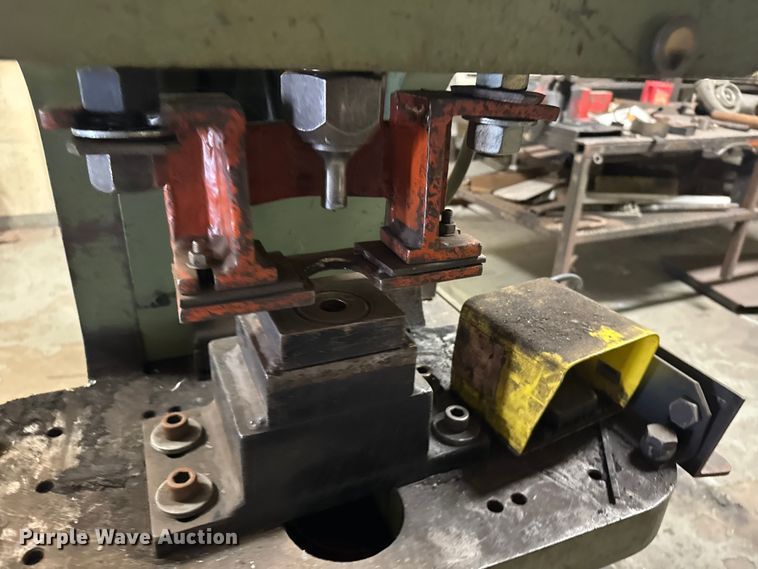 image for item EU6395 HMI 5810-25 iron worker