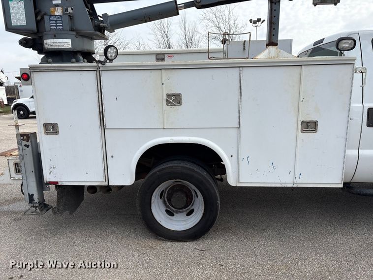 image for item EU7138 2008 Ford F450 Super Duty utility / service truck