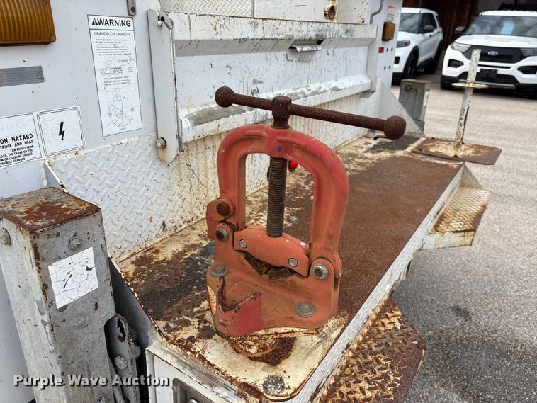 image for item EU7138 2008 Ford F450 Super Duty utility / service truck