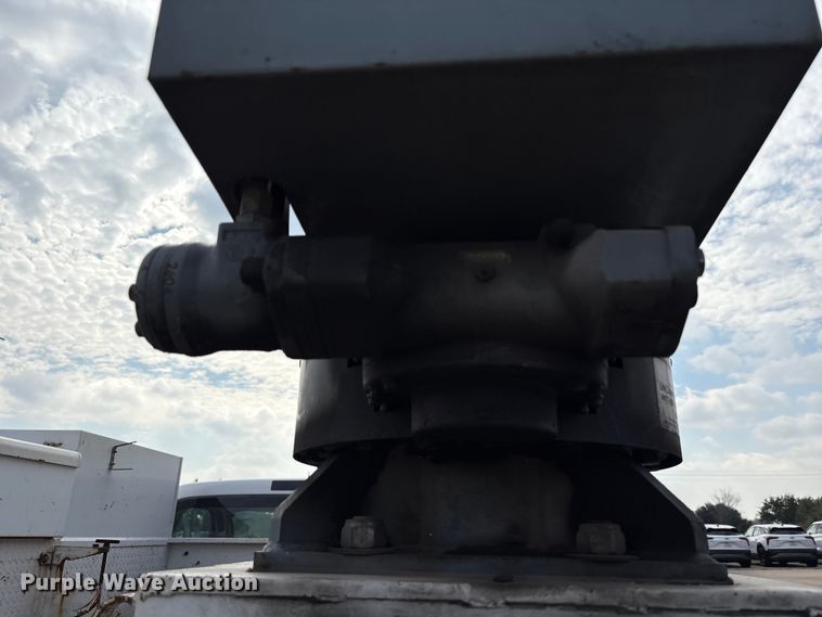 image for item EU7138 2008 Ford F450 Super Duty utility / service truck