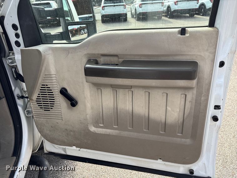 image for item EU7138 2008 Ford F450 Super Duty utility / service truck