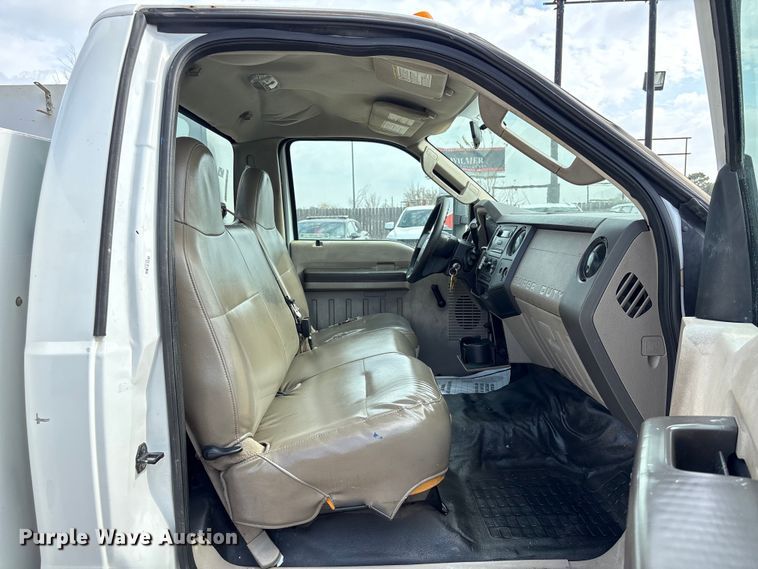 image for item EU7138 2008 Ford F450 Super Duty utility / service truck