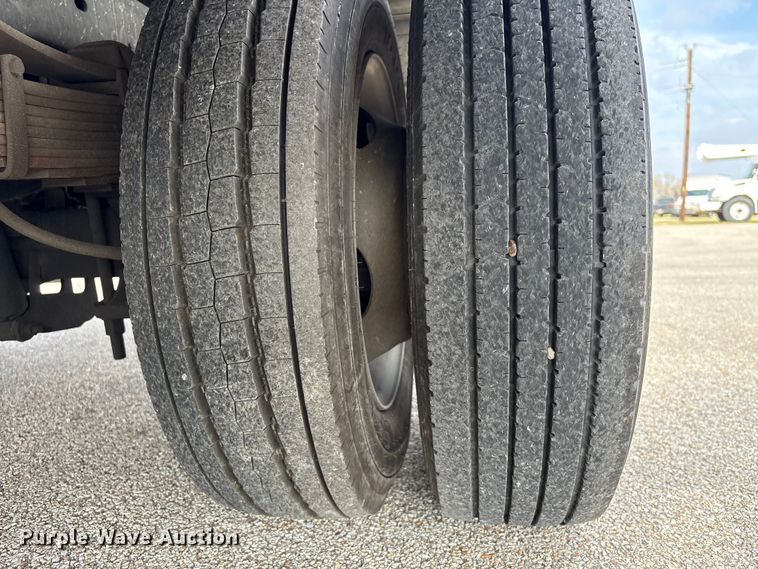 image for item EU7138 2008 Ford F450 Super Duty utility / service truck