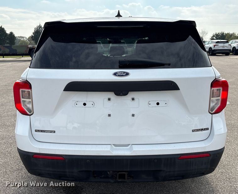 image for item EU7140 2021 Ford Explorer Police Interceptor SUV
