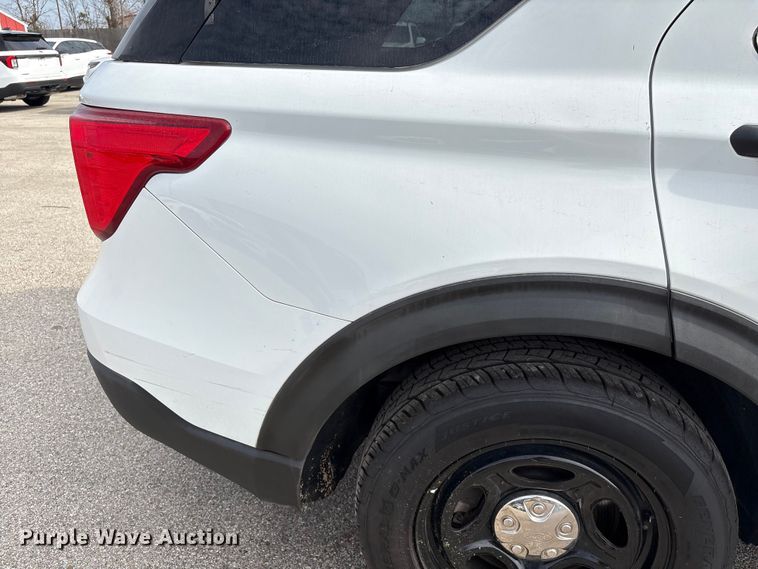 image for item EU7140 2021 Ford Explorer Police Interceptor SUV