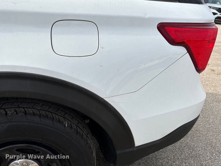 image for item EU7140 2021 Ford Explorer Police Interceptor SUV