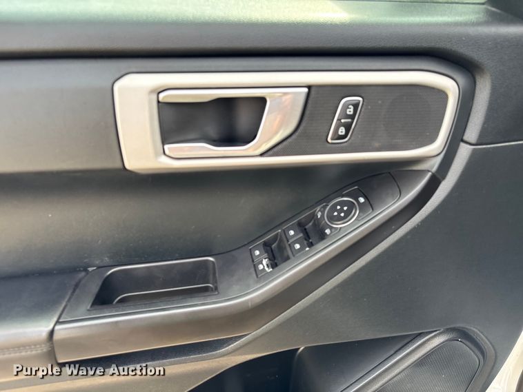 image for item EU7140 2021 Ford Explorer Police Interceptor SUV