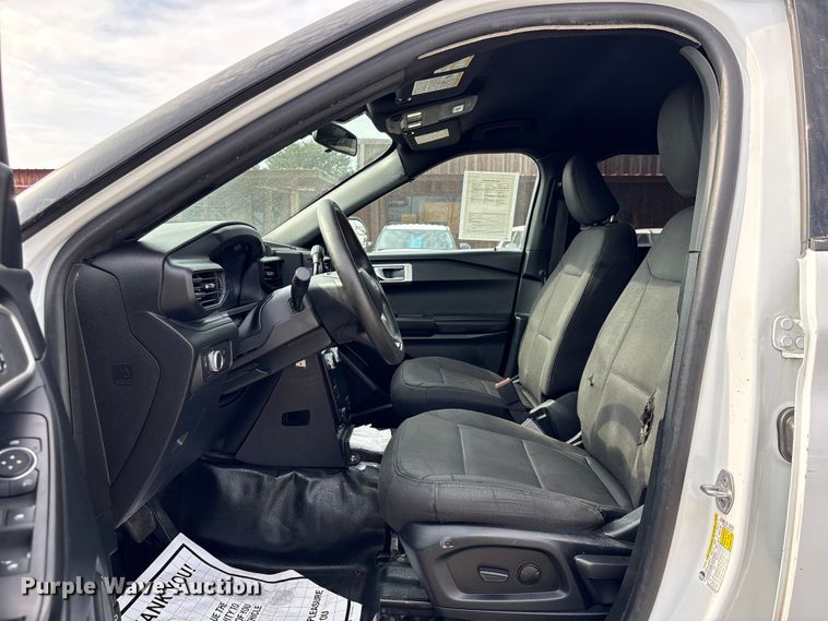 image for item EU7140 2021 Ford Explorer Police Interceptor SUV